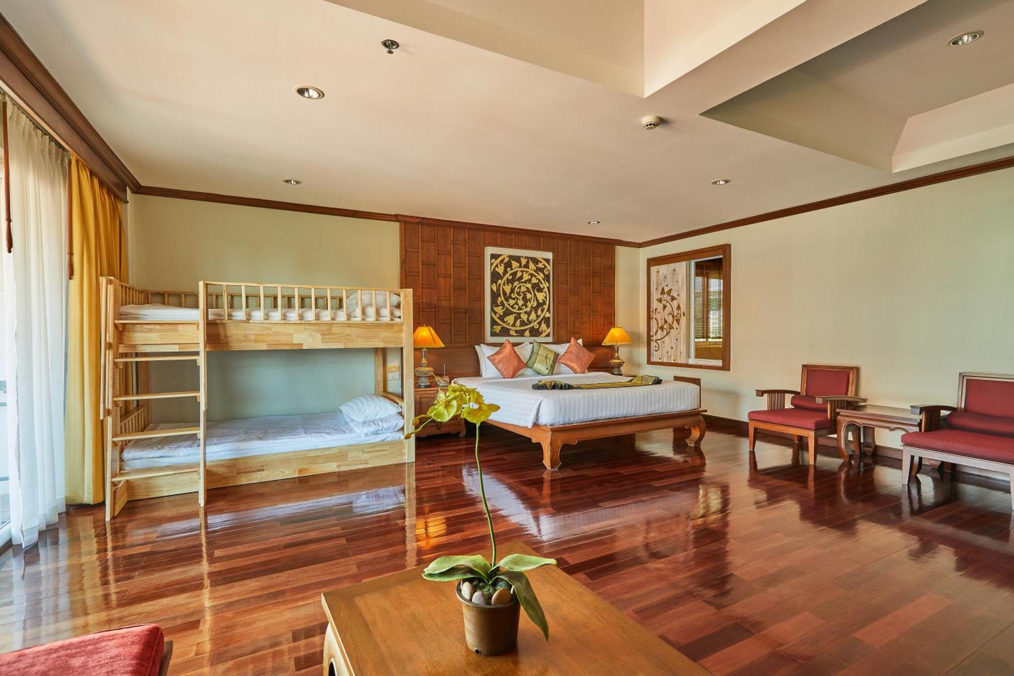 รีสอร์ท เอวาลอน บีช Pattaya